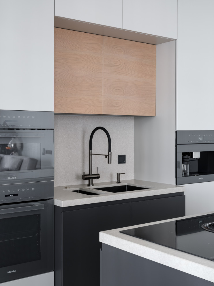 Апартаменты для молодой девушки в 100 м²