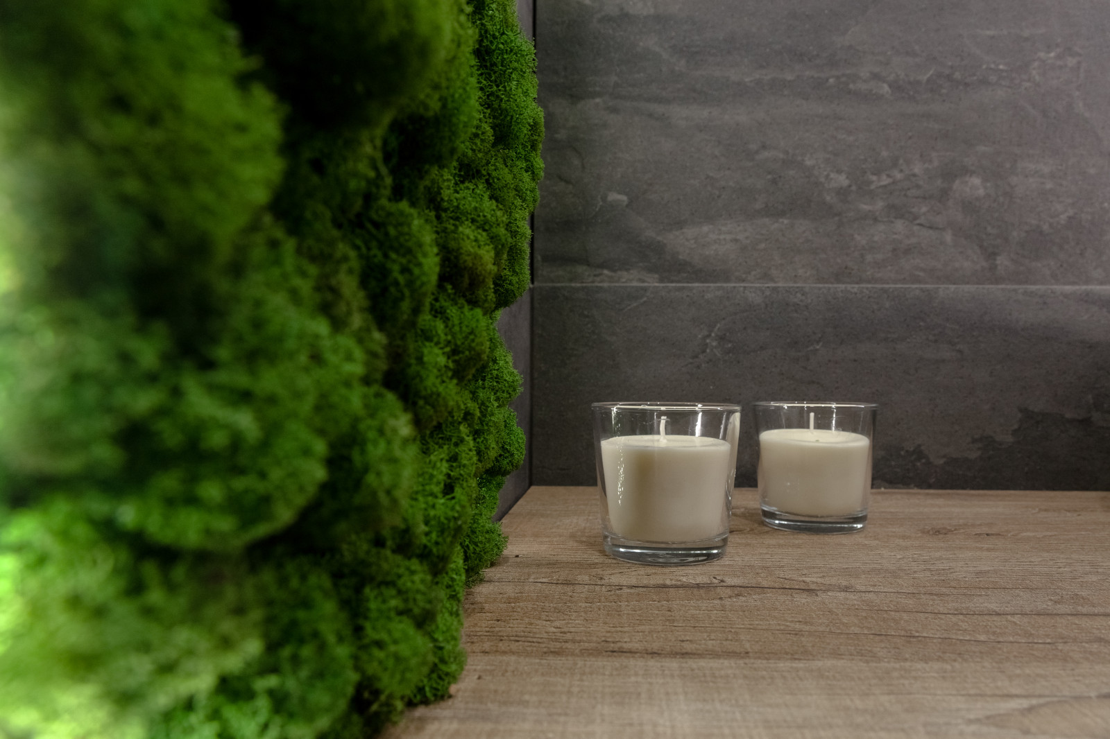 Проект с черными ванными комнатами