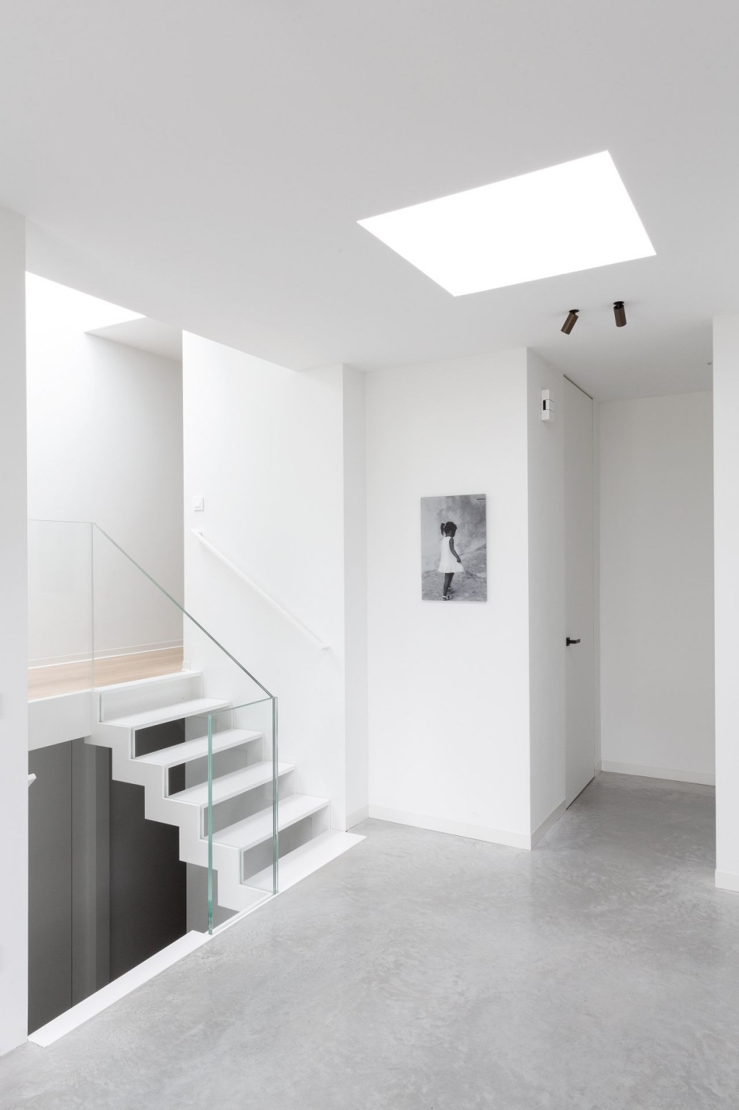 Идеальный интерьер: микроцемент в отделке частного дома