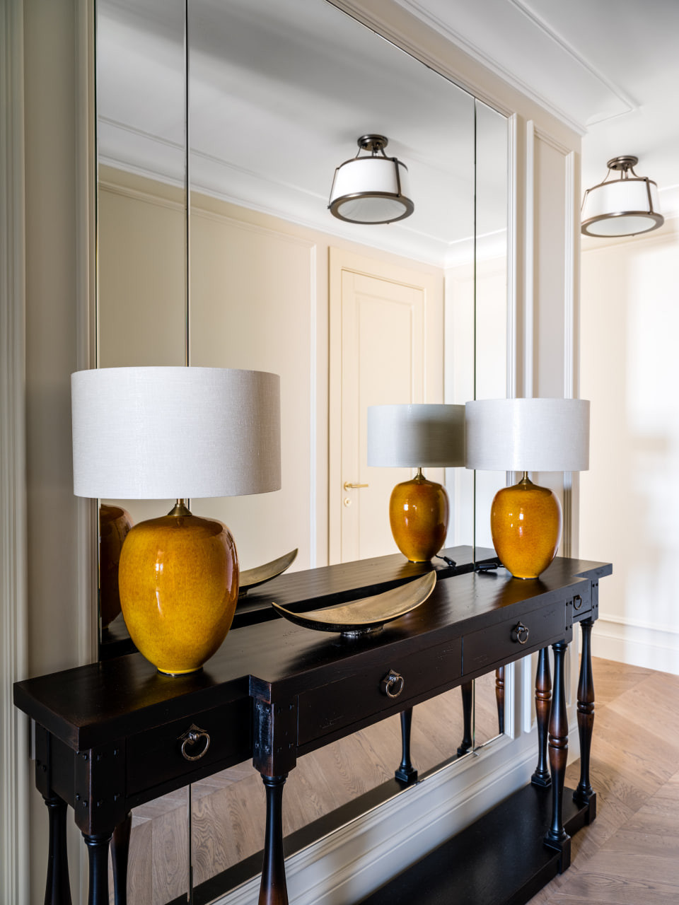 Зеркальное панно