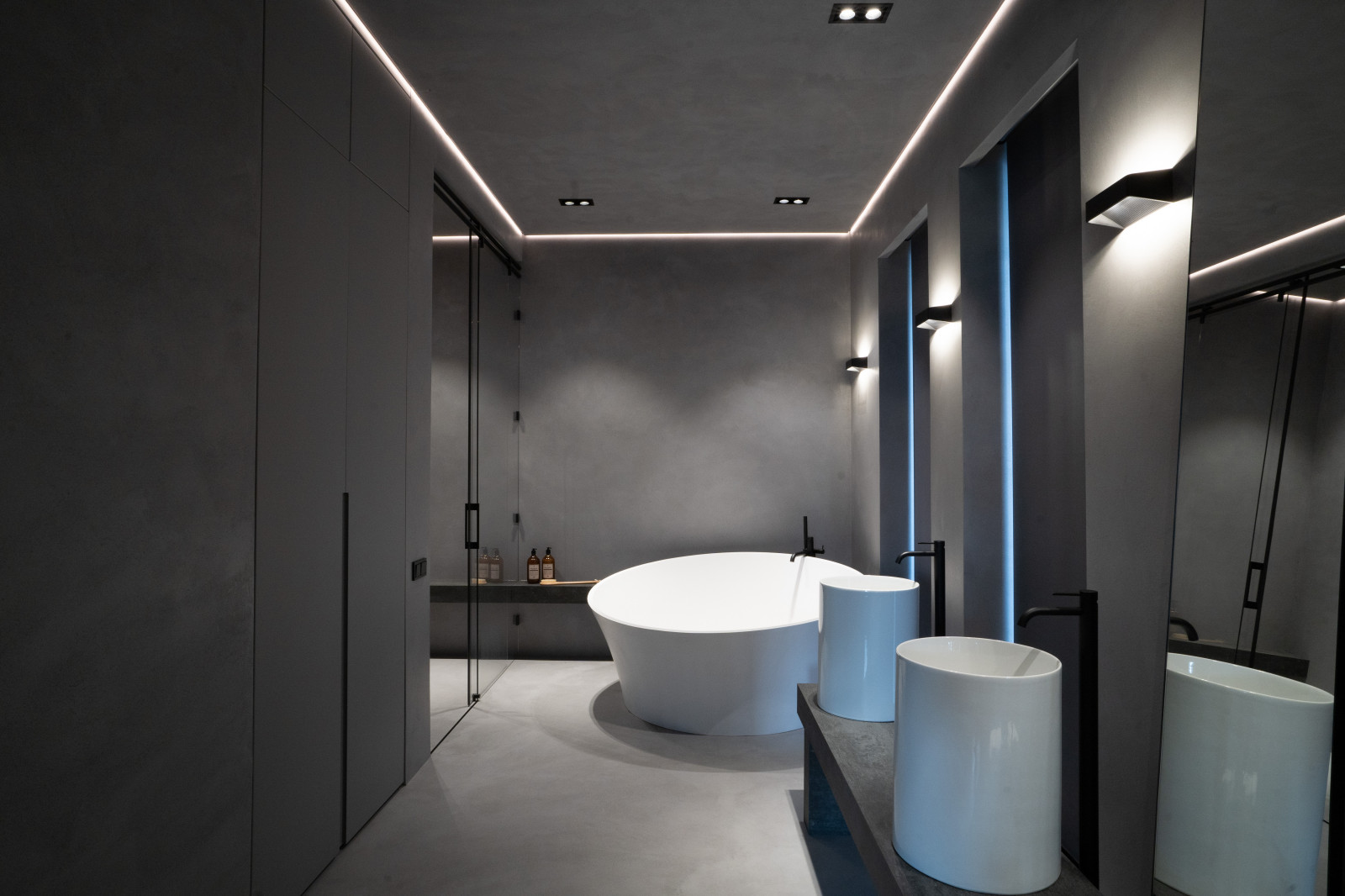 Дизайнерский ремонт квартиры 200 кв м ЖК "Снегири ЭКО"