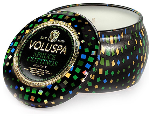 Хороший вопрос: Чем пахнет Новый год в разных странах?