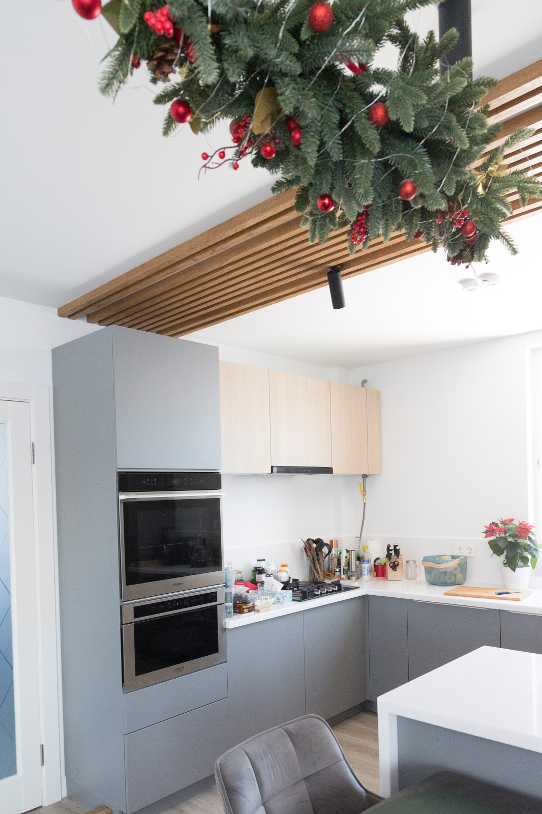 Винный стеллаж из дуба в масле