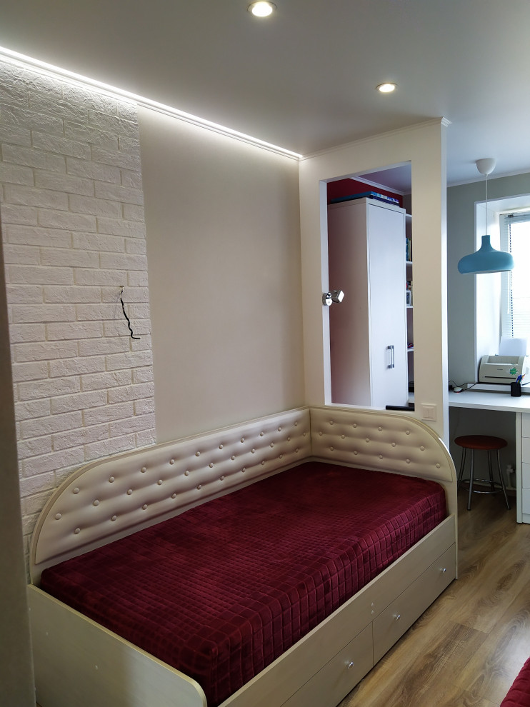 Квартира для семьи с двумя девочками.