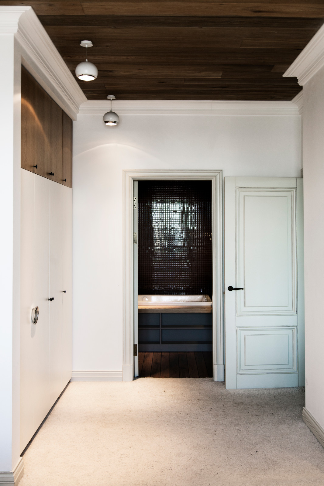 ЮН/на Алабяна