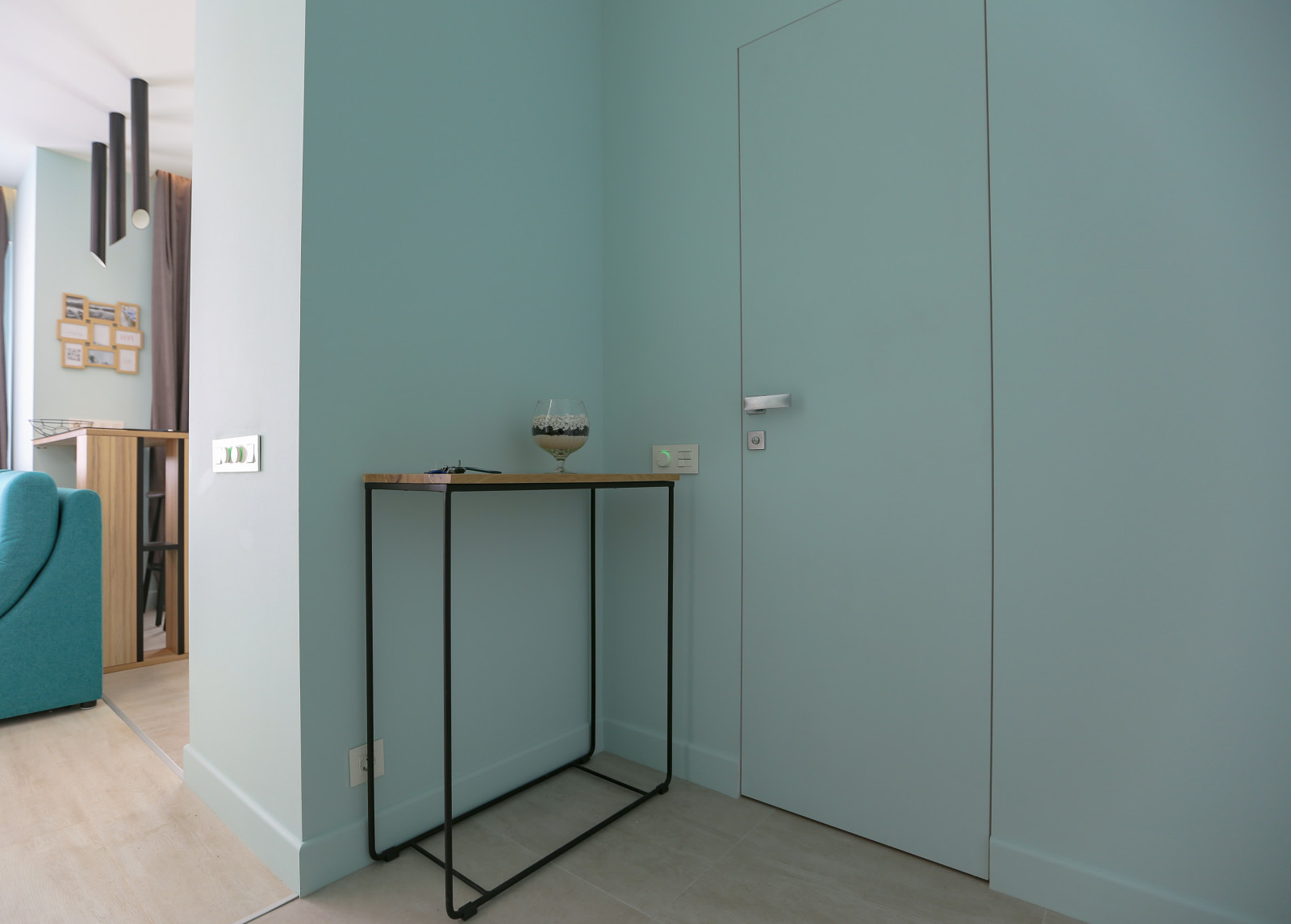 ЖК ЦАРСКАЯ ПЛОЩАДЬ - ЭТЮД С БИРЮЗОВЫМ ОТТЕНКОМ