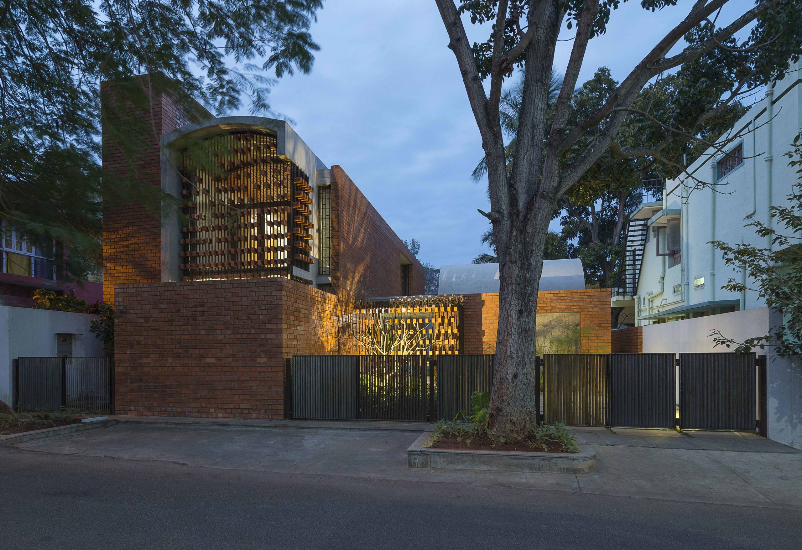 Houzz Индия: Дом с неожиданным фасадом