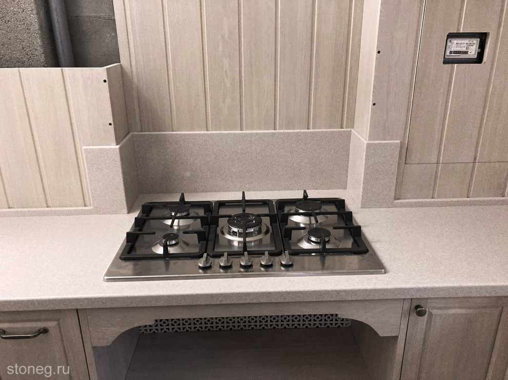 Hanex: столешница для кухни с высоким бортом из искусственного камня