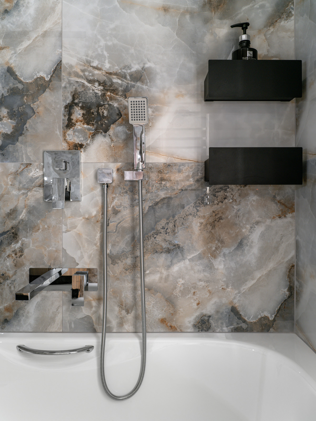 Интерьер типовой трехкомнатной квартиры в доме серии П-3