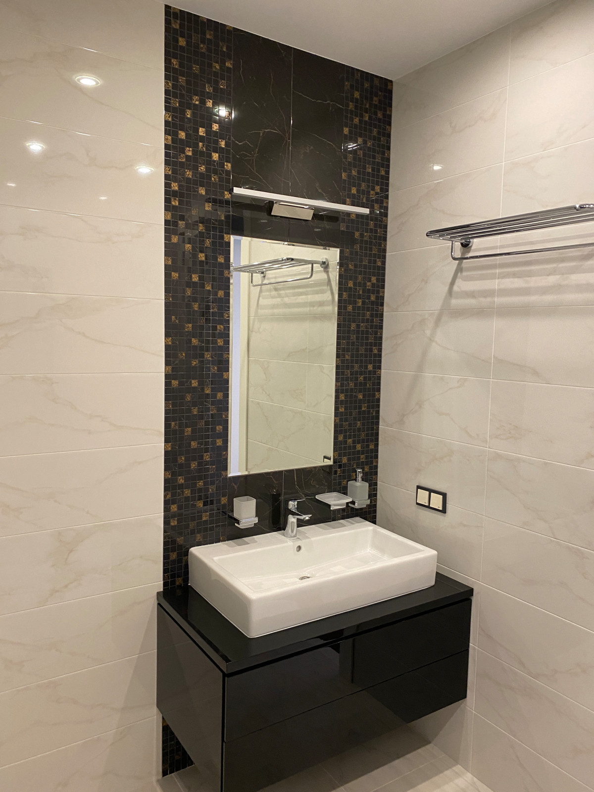 Обложка проекта: Маленькая квартира