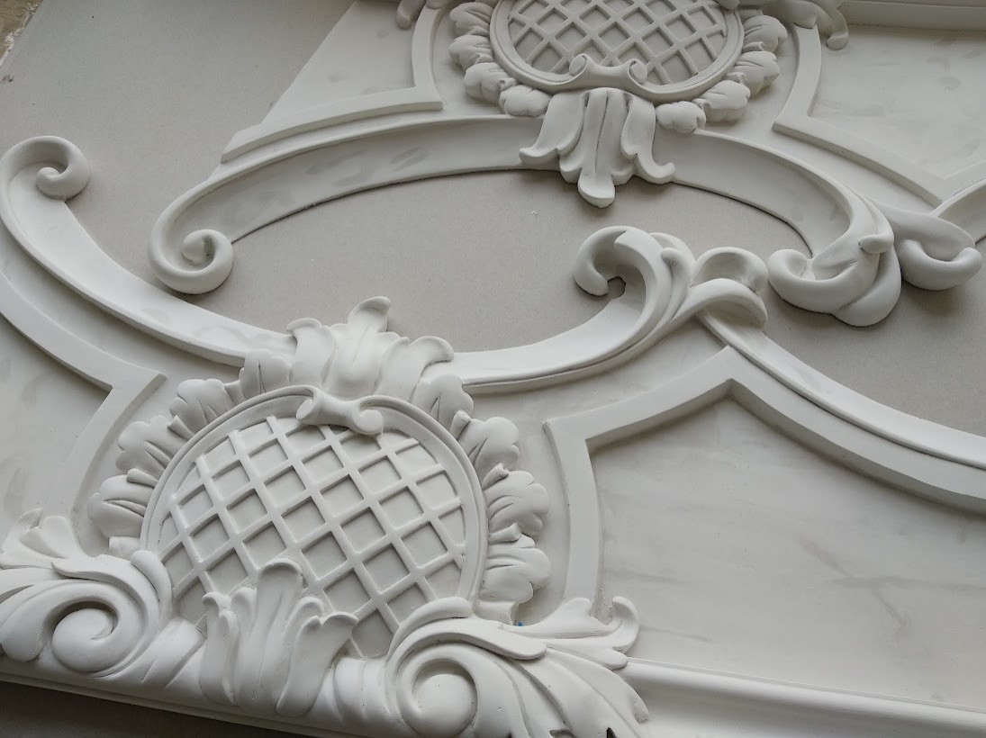 Обложка проекта: Элементы декора из гипса