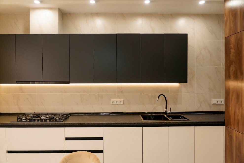 4ех комнатная квартира ЖК КазТрансОйл