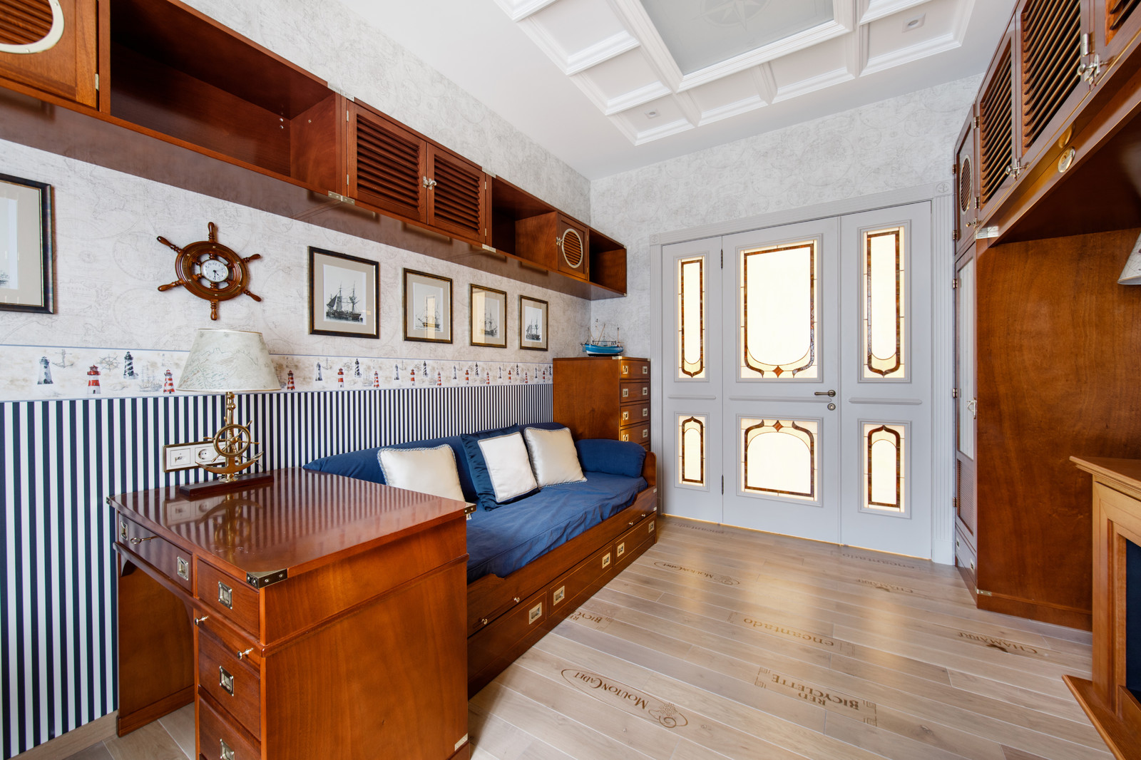 Квартира в классическом стиле на улице Рубинштейна