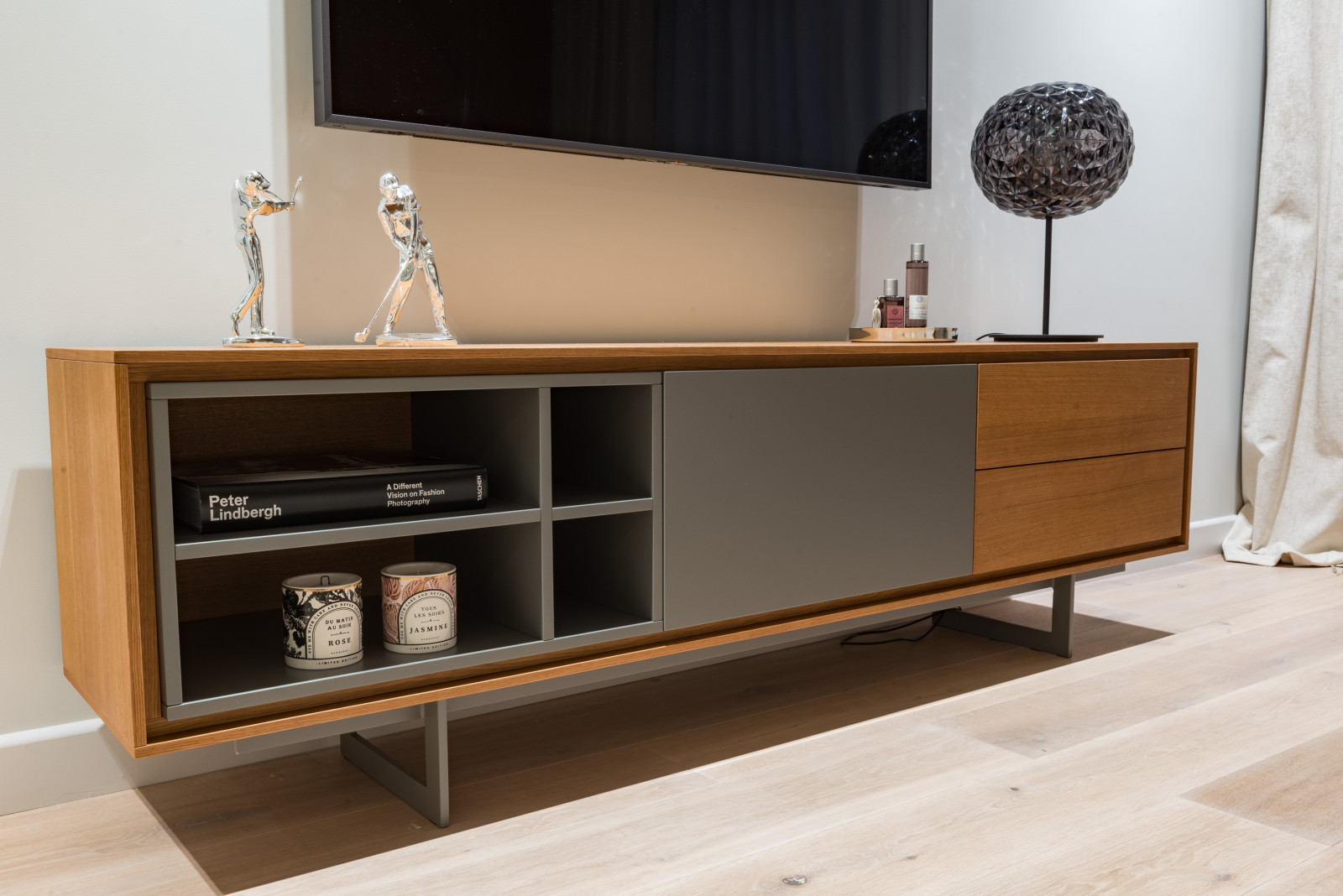 Шкаф и тумба