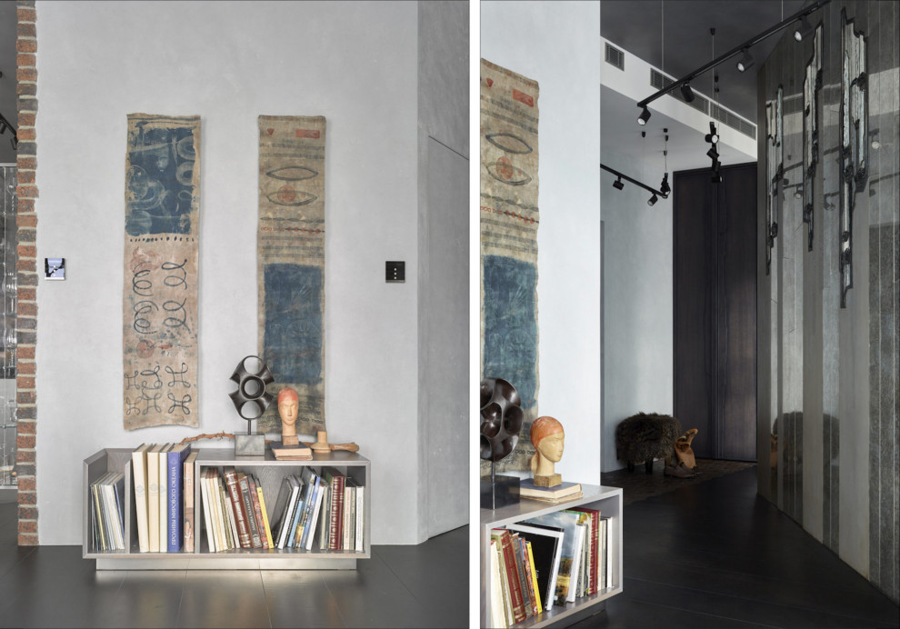 Обложка проекта: "Мужская" квартира с авторской керамикой и витражами в Москве