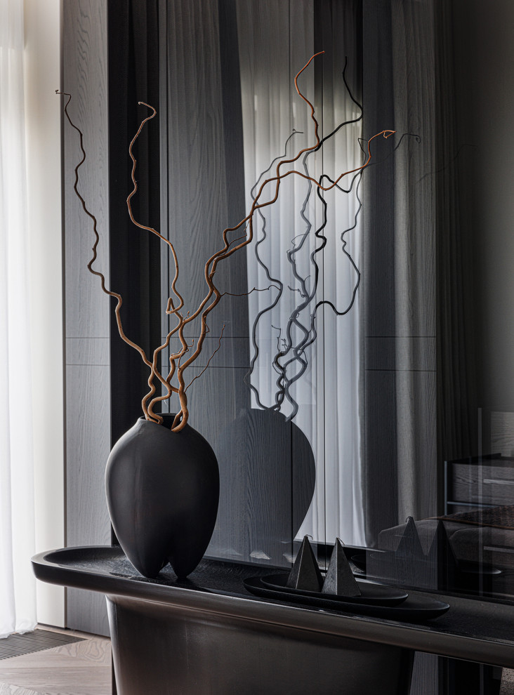 Монохромная квартира 90 м2 в центре Москвы