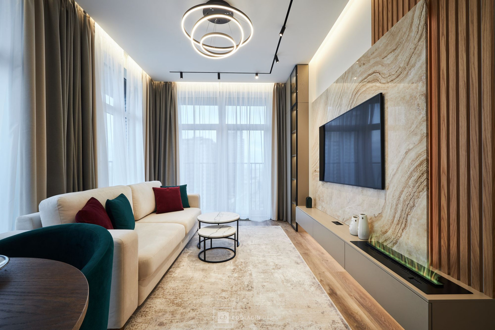 Современный интерьер с элементами советского шика