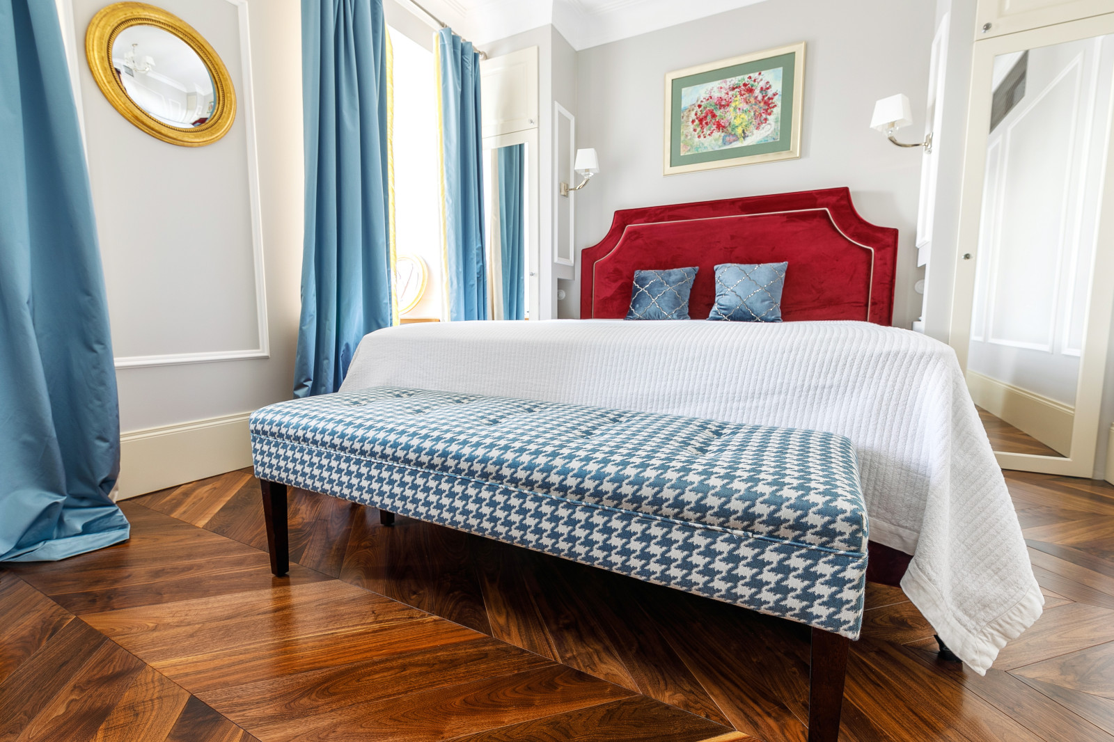 Обложка проекта: Квартира на Тучковом переулке