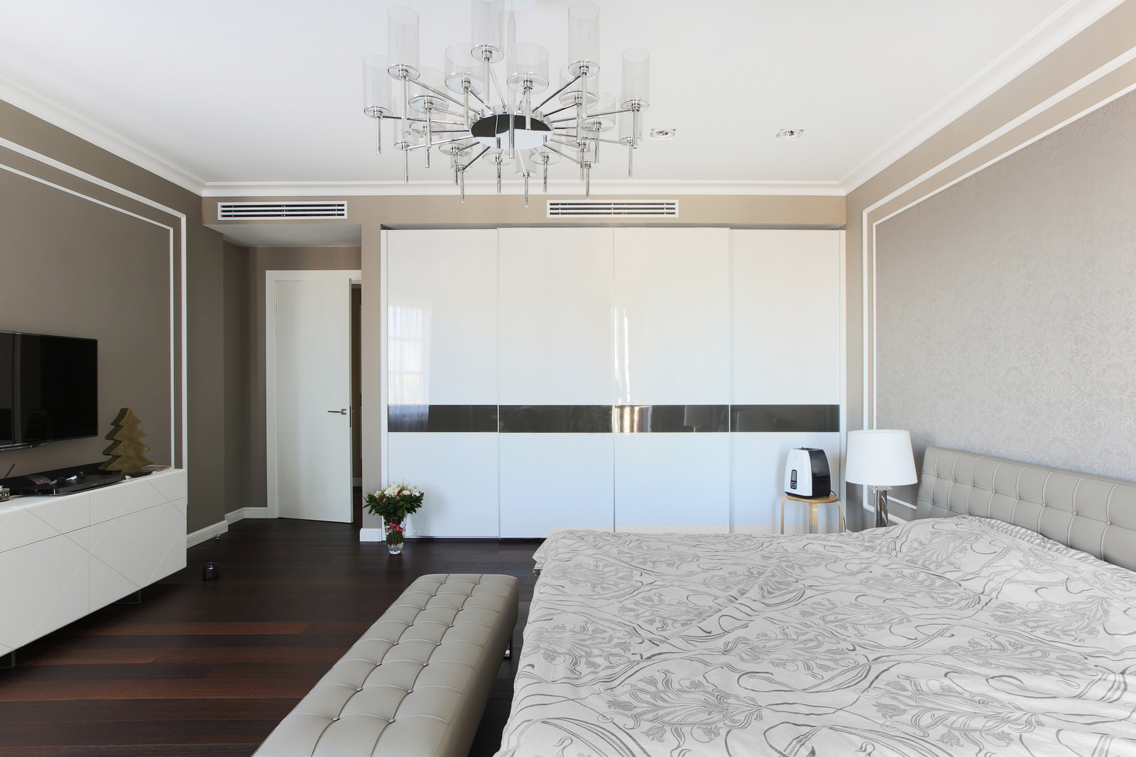 Квартира в стиле современной классики 195м2