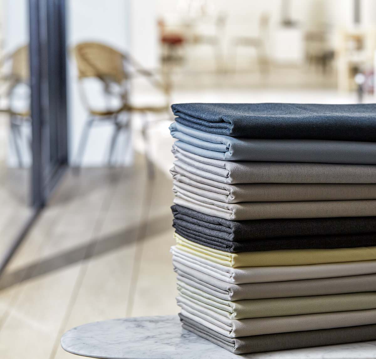 Интерьерно-уличные ткани Sunbrella Каталог WINDOW