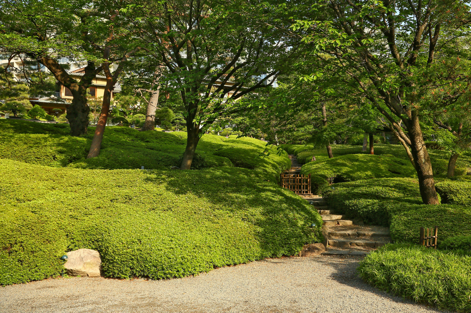 Исторический сад Happoen Garden, Tokyo, Japan