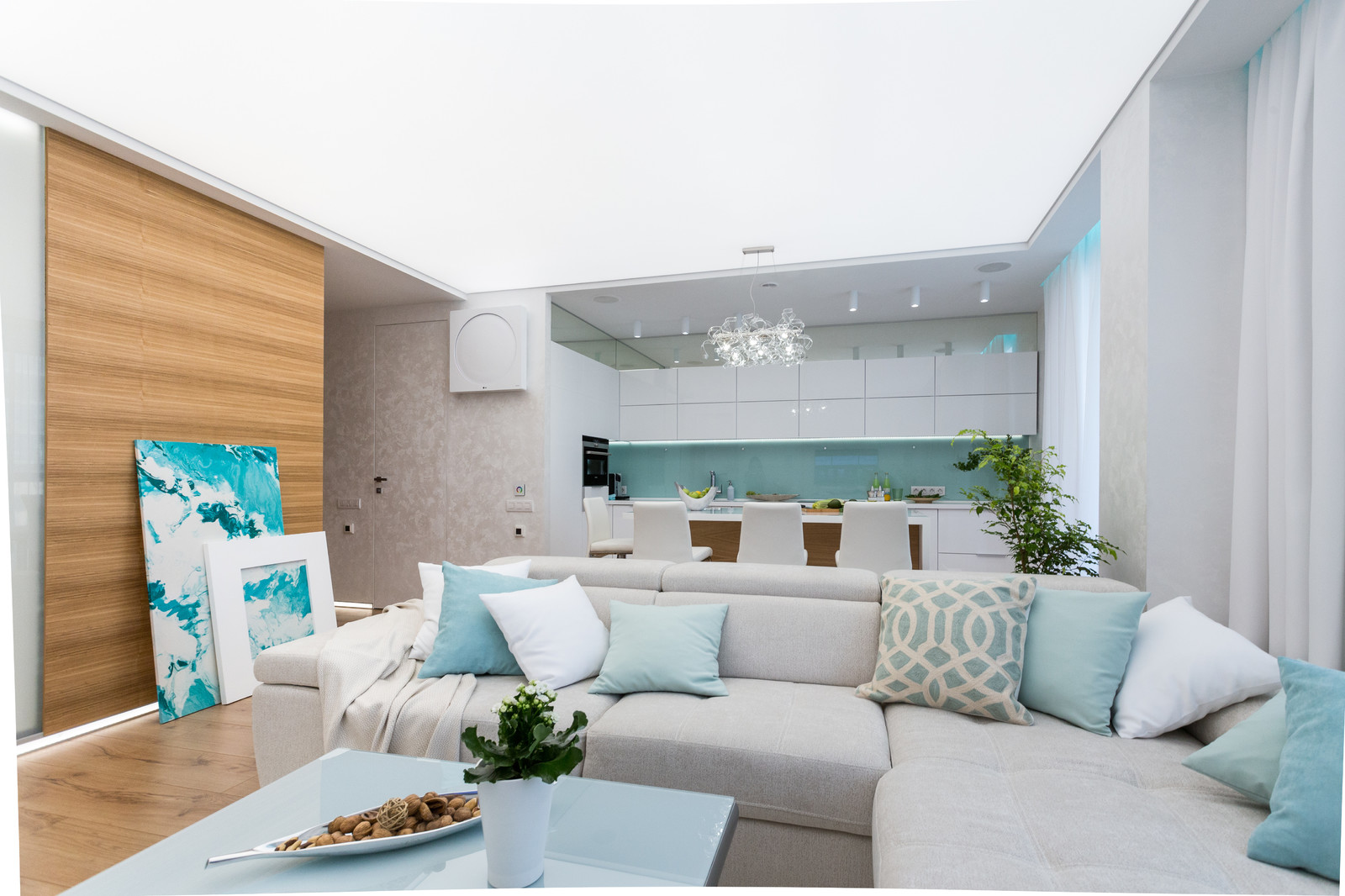 Квартира в бирюзовых оттенках