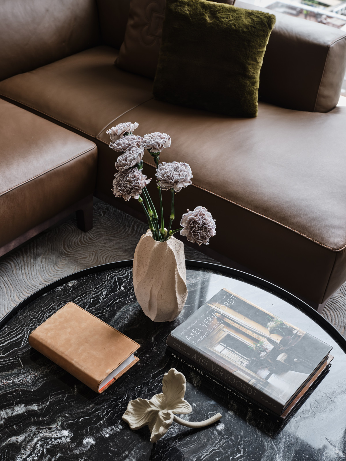 Элегантный интерьер, в котором интересна каждая деталь.