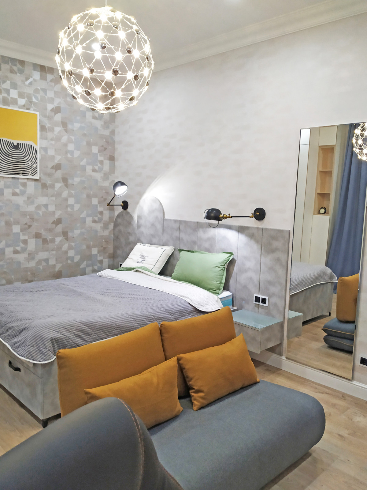 Подростковая комната с элементами лофта