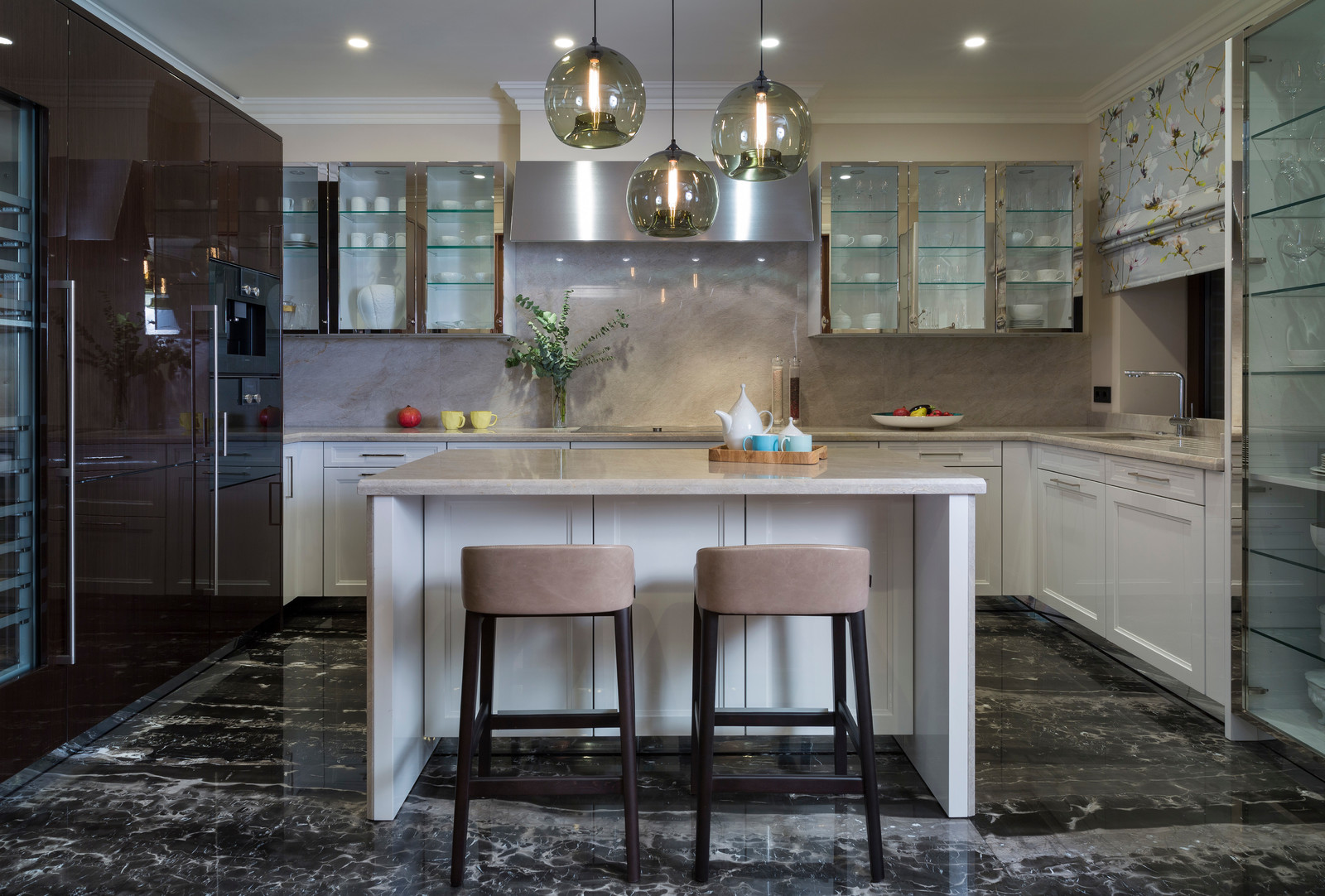 Трехгорный вал