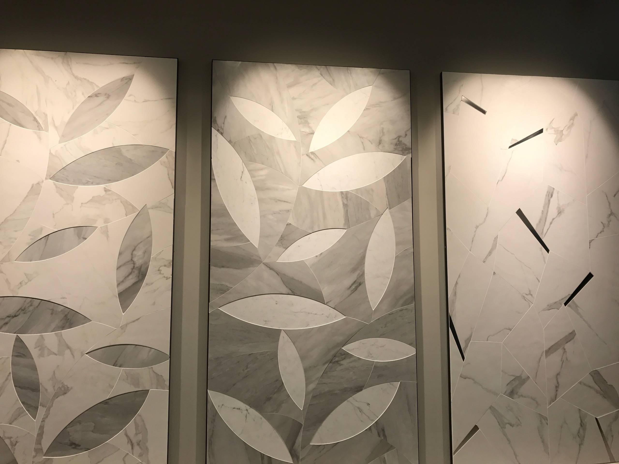 Что лучше: Мрамор или керамогранит под мрамор