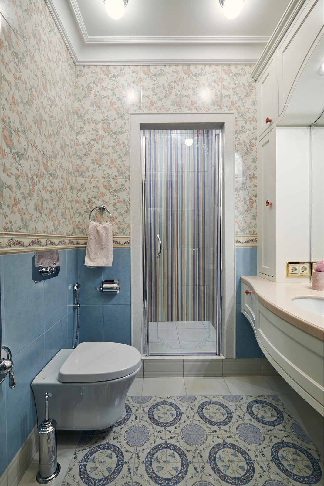 Смольный парк