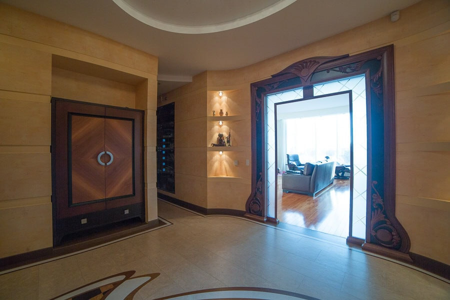 Обложка проекта: Квартира на Петровском проспекте