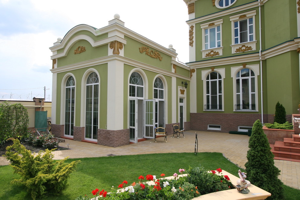 особняк в классическом стиле
