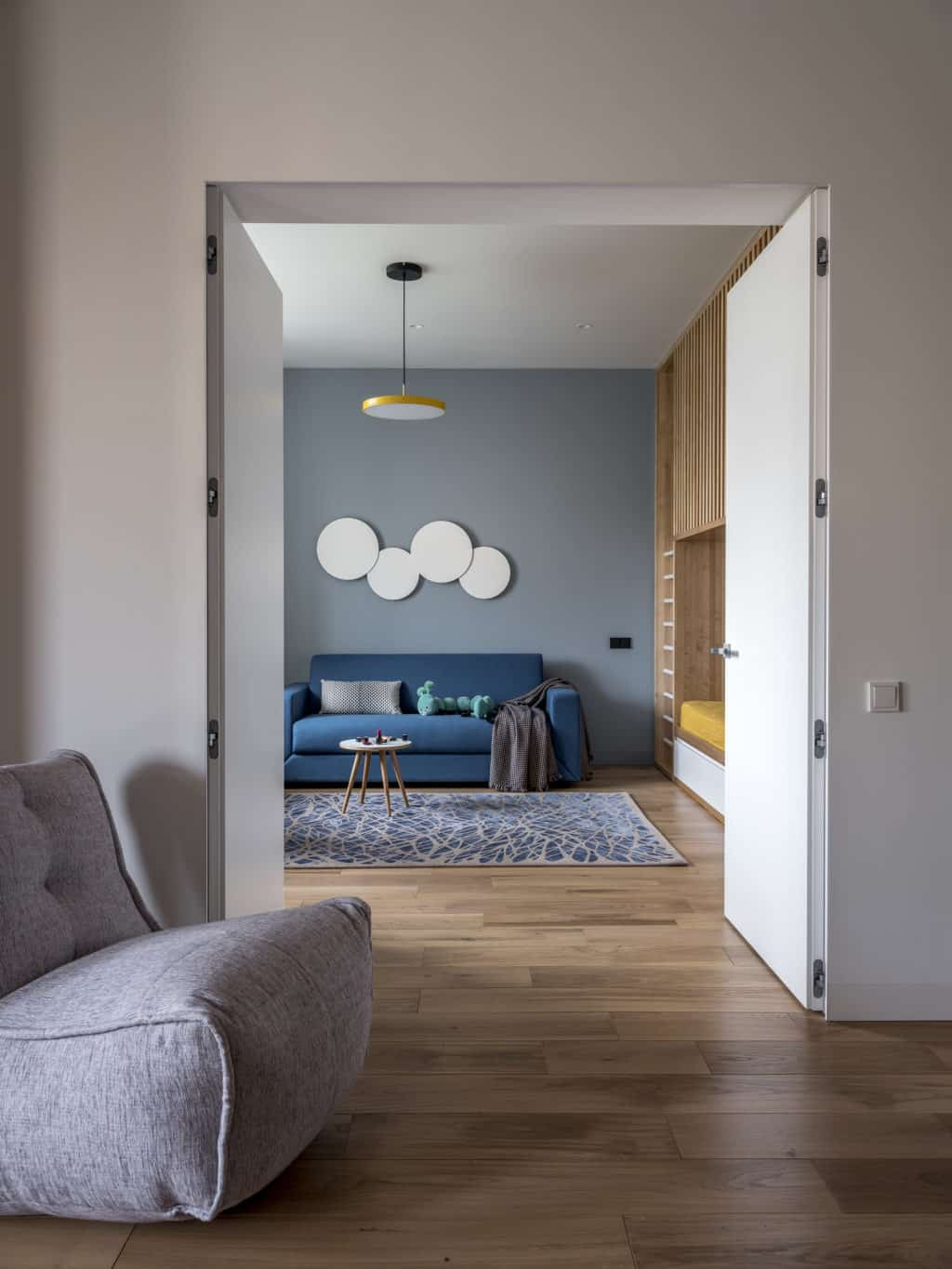 Дизайн трехкомнатной квартиры 100 кв.м. (студия Geometrium)