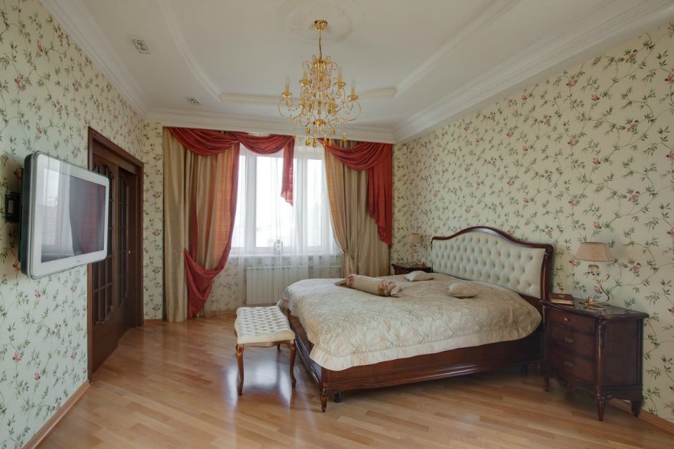 Обложка проекта: ЛОМОНОСОВСКИЙ