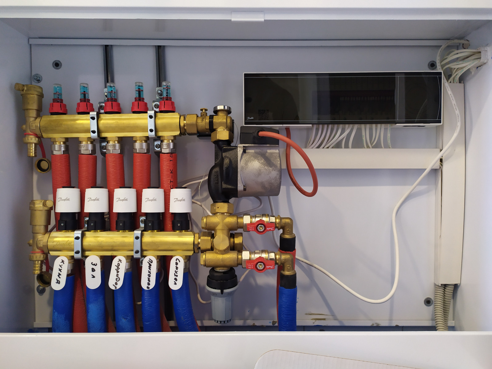 Обложка проекта: Теплые полы