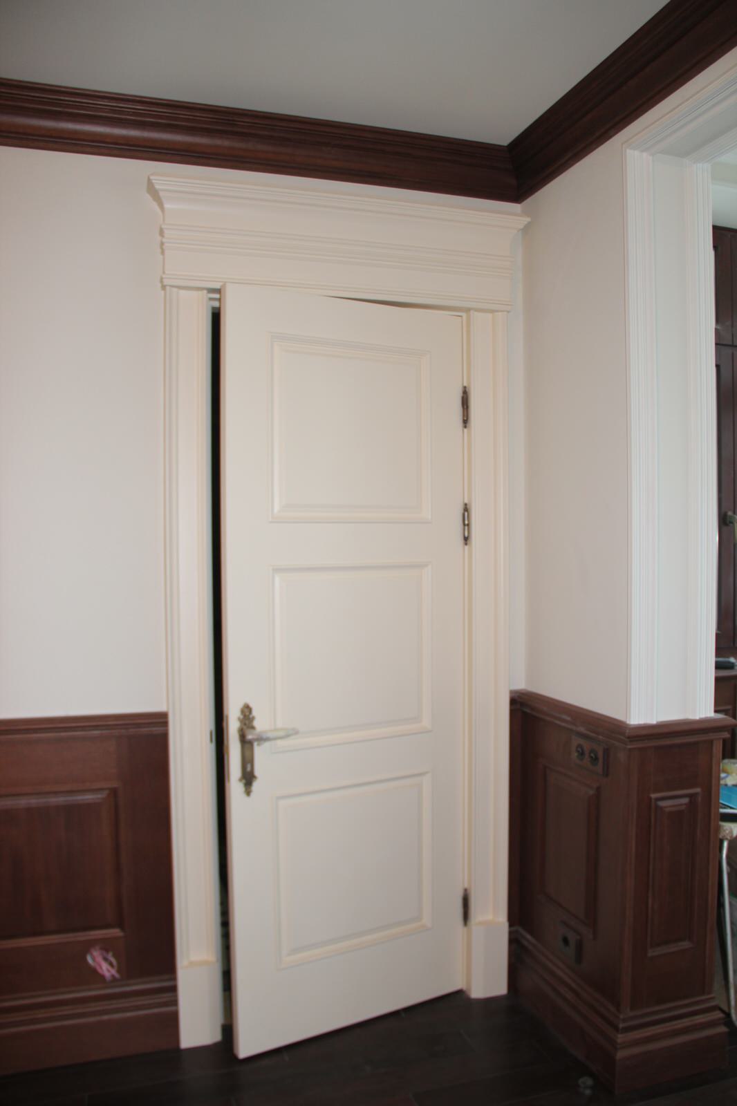 Межкомнатные двери Классические