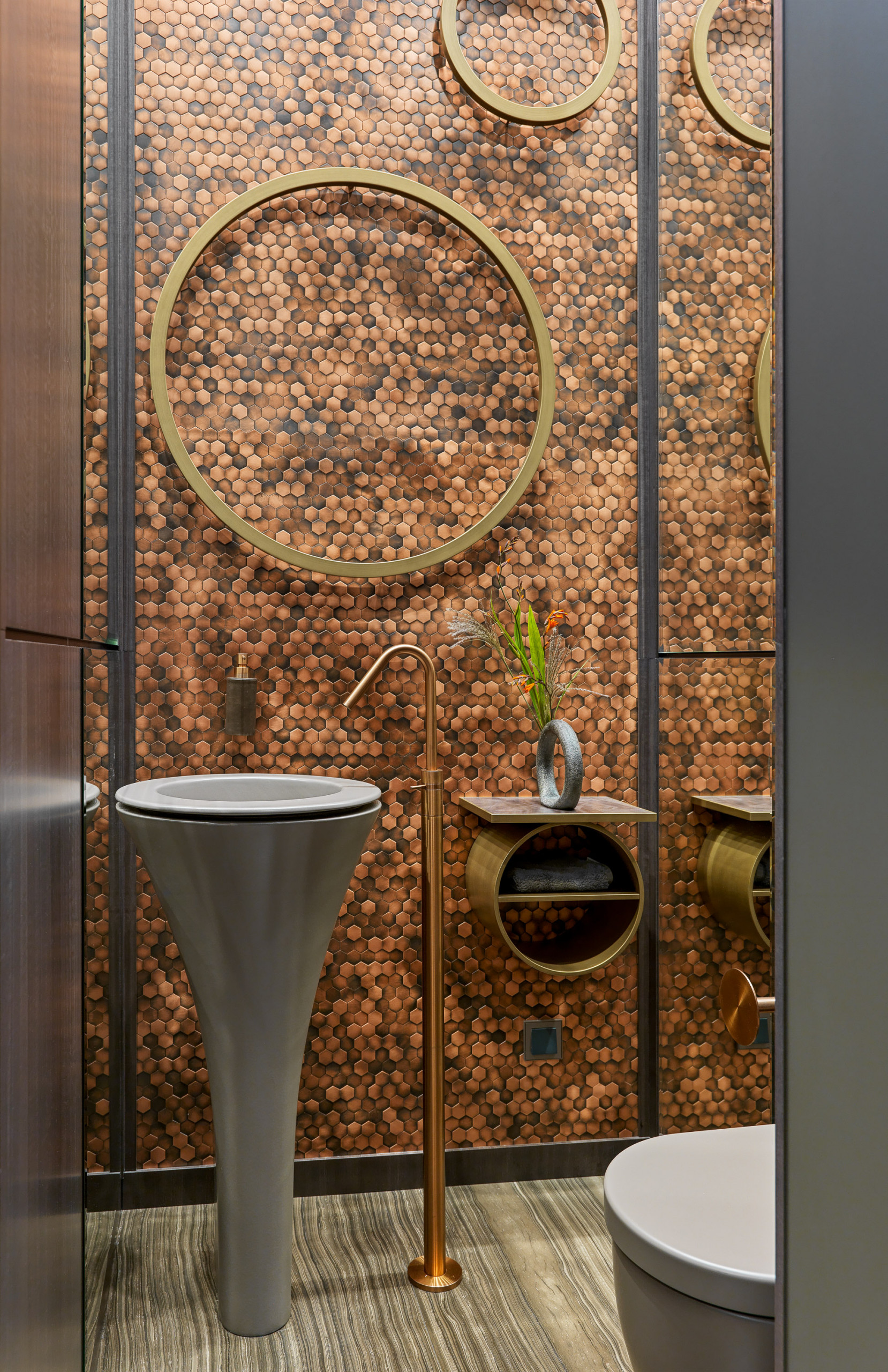 Houzz тур: Апартаменты на Арбате для деловой женщины