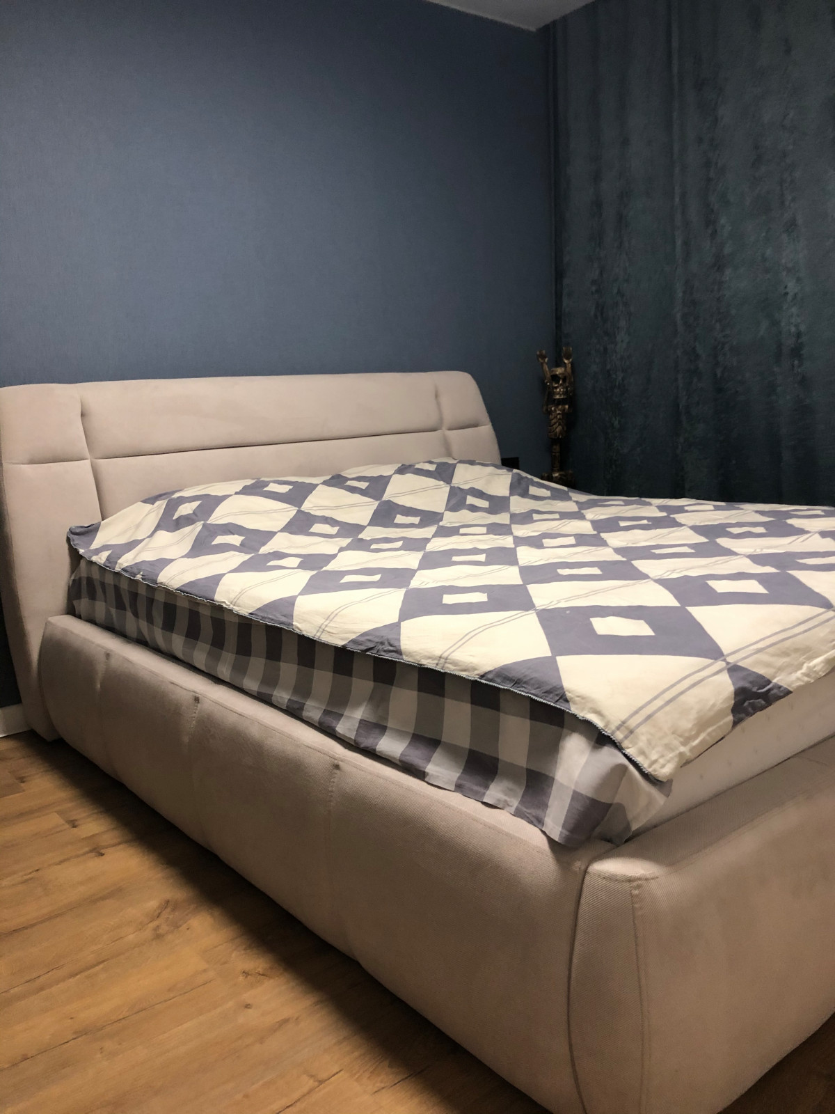 Обложка проекта: Двушка в брежневке