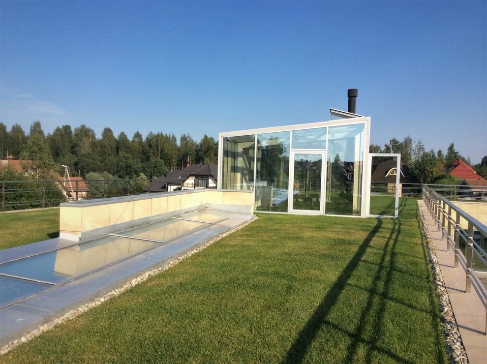 HI-TECH на обломках мегалитового комплекса