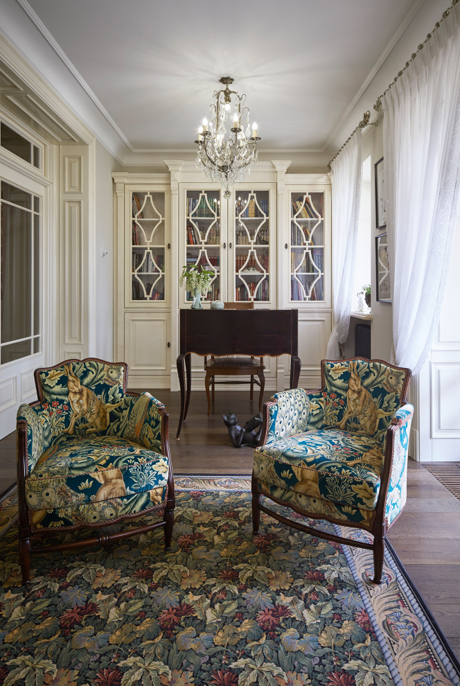 Интерьер кабинета хозяйки дома