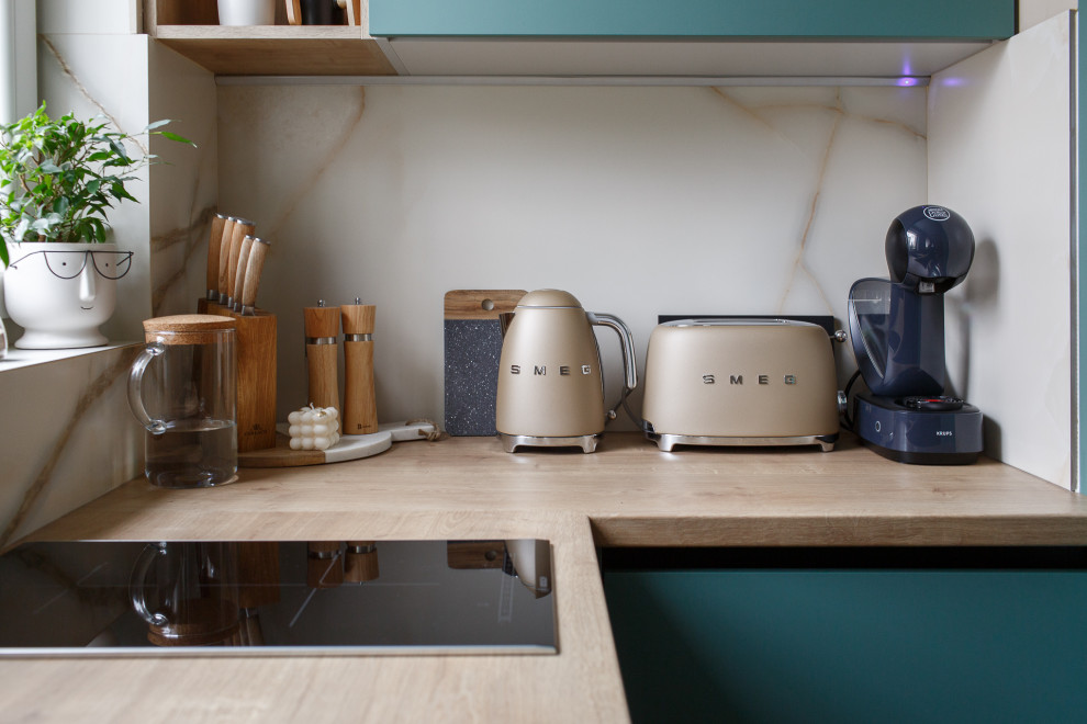 Кухня современная цвета Благородный нефрит