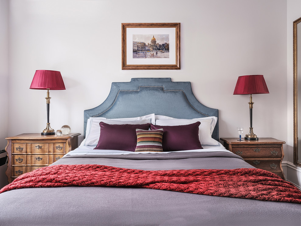 Обложка проекта: Квартира режиссера и его музы на Патриарших прудах.