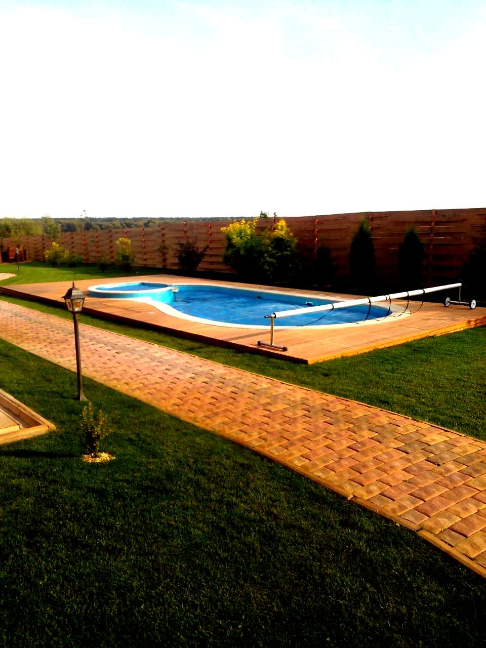 Композитный бассейн