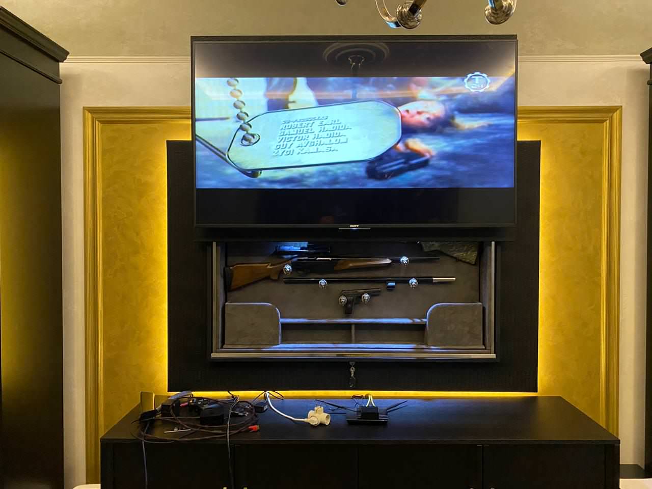 Обложка проекта: Сейф оружейный по ТВ