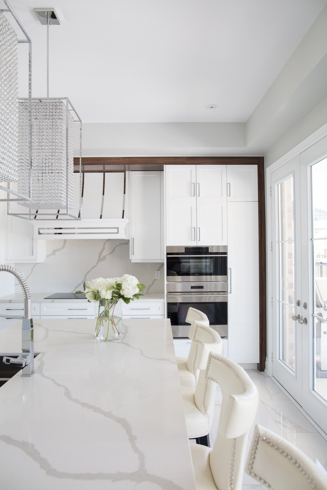 Обложка проекта: Кухня МДФ белая эмаль Сочи