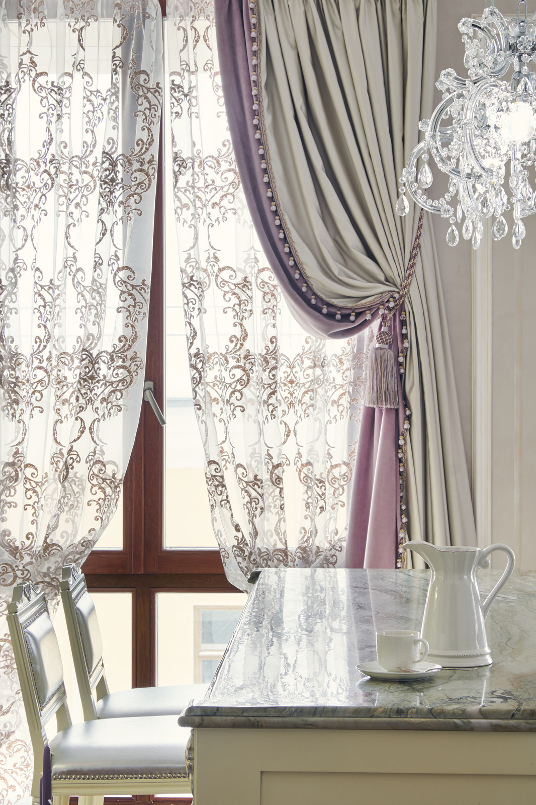 Смольный парк