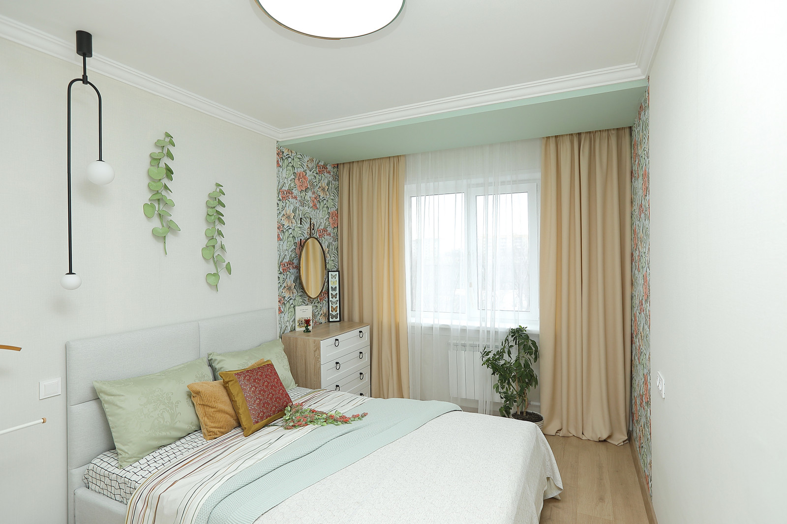 Весна в спальне и лето на кухне