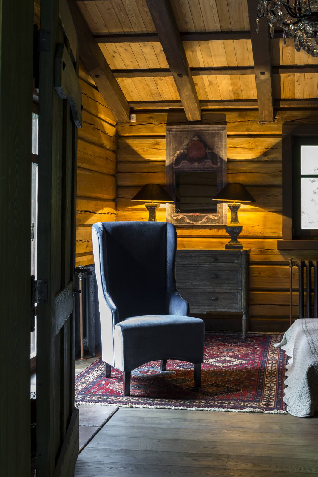 Большой дом шале