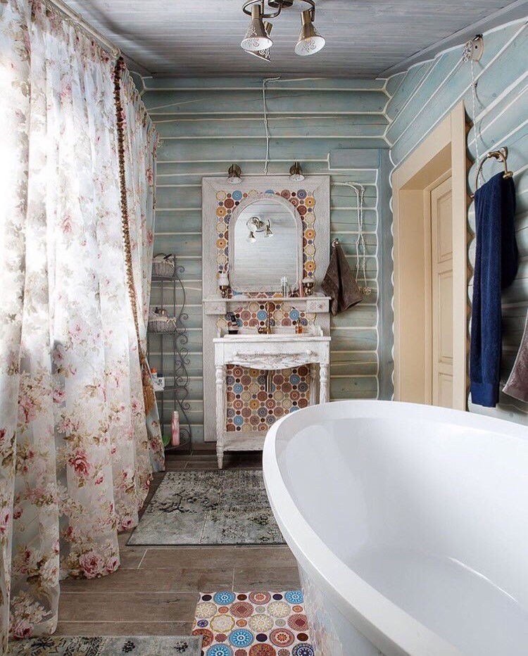 Интерьер с ванной Паллада